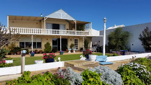 Boathouse Bunbury CLOSED