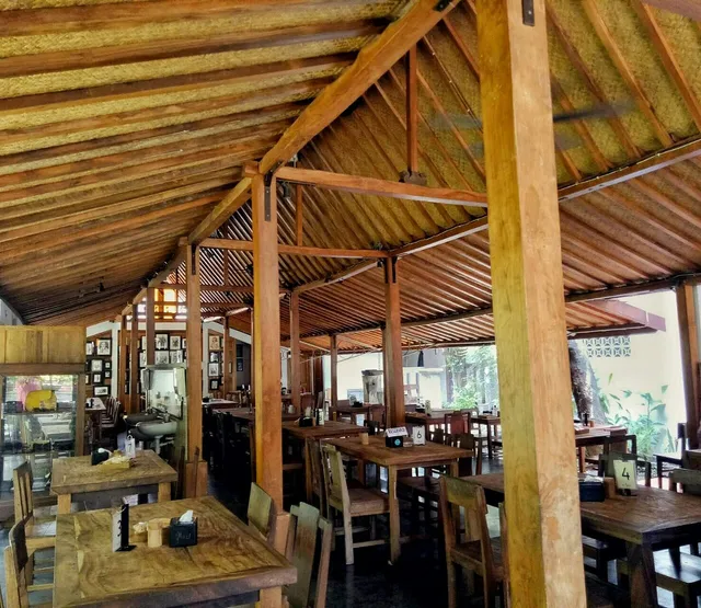 Warung Bu Ageng