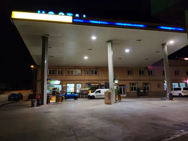 E.S. Autovía del Mediterráneo Salida 406 , S.L.