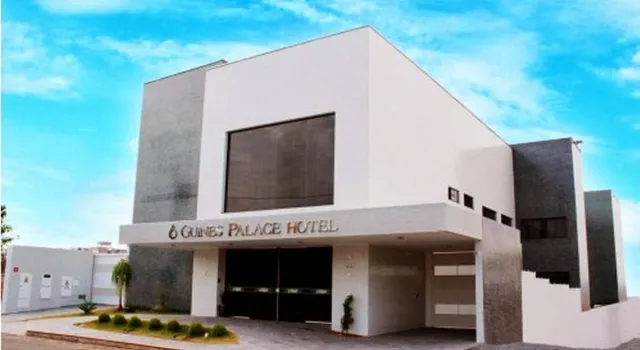 Guines Palace Hotel