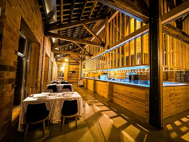 Restaurant 73 Finestres