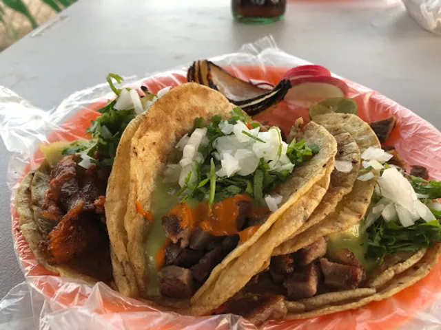 Tacos Cuerna