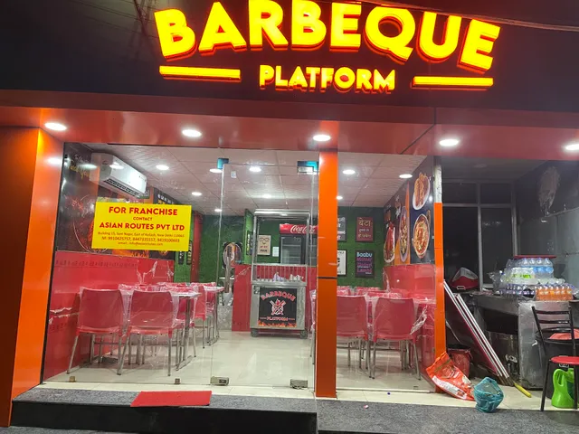 Barbeque platform
