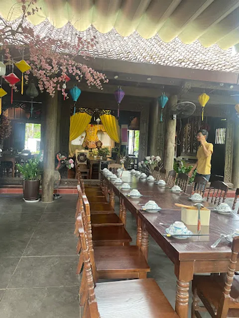 Mandarin Coffee & Restaurant