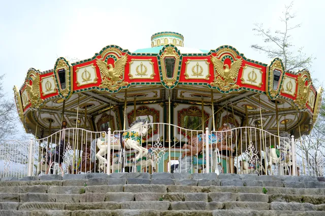 萌木の村 森のメリーゴーラウンド