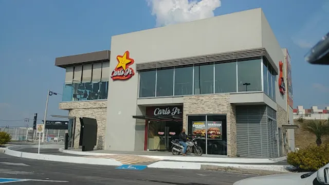 Carl's Jr.