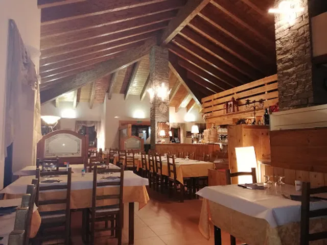 Lo Meulet Blanc Ristorante e Pizzeria