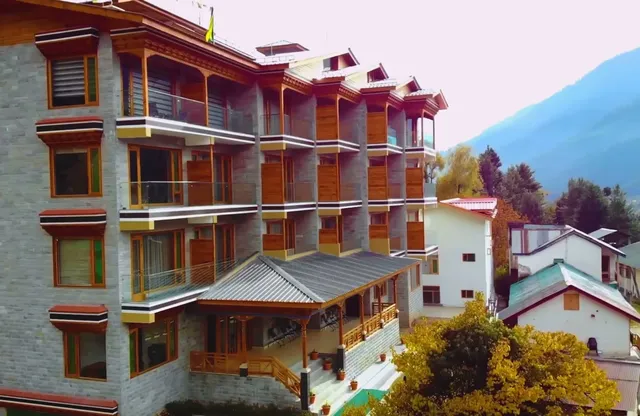 The Khar Hotel, Manali