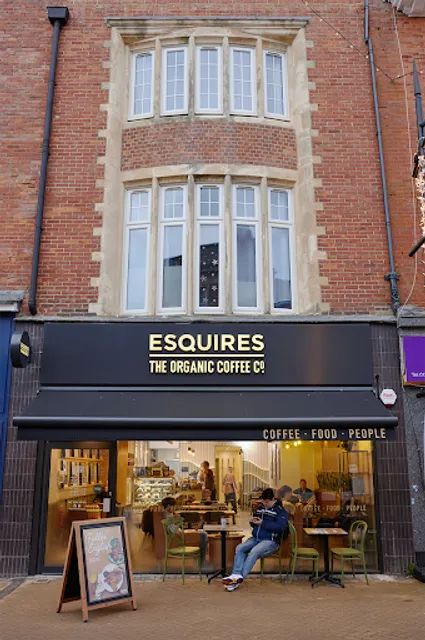 Esquires Coffee Boscombe