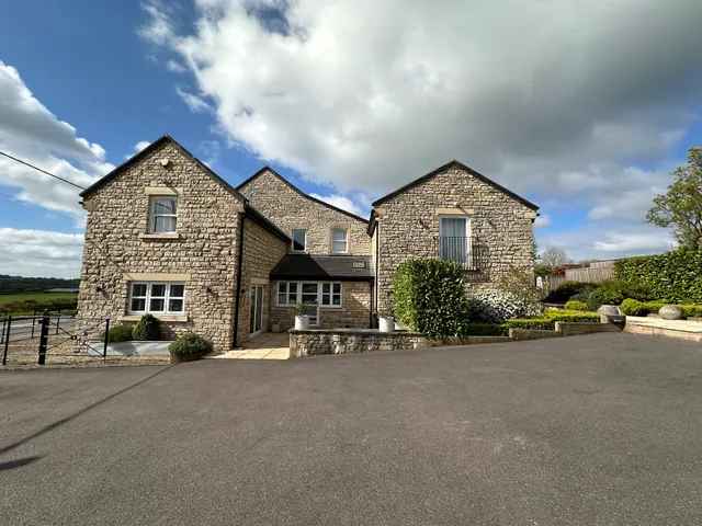 Camerton Inn Cottage