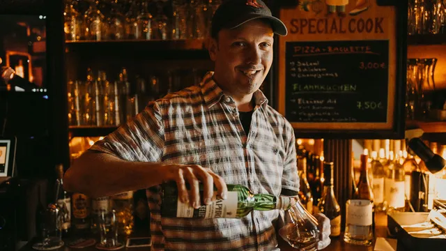 Country Roads Pub & Bar