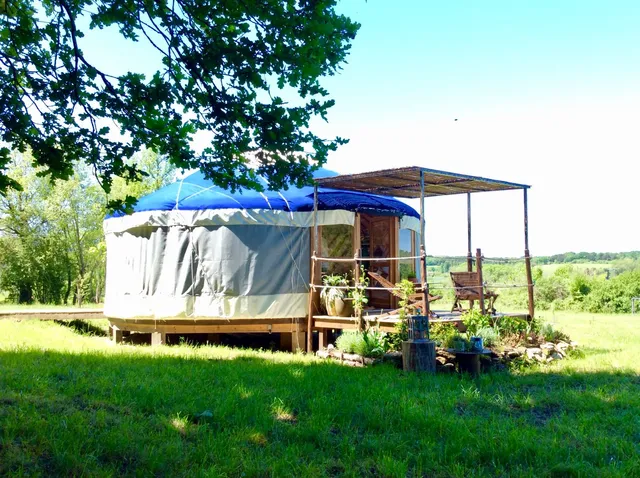 Ctoutvert Insolites Hébergements Insolites