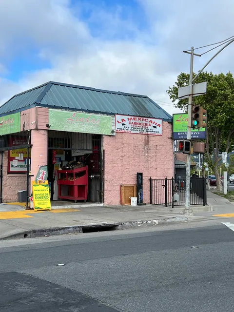 Lindas Bakery and Market