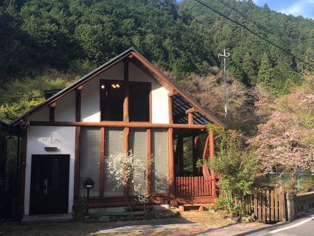 黒滝のお宿～森と川と～