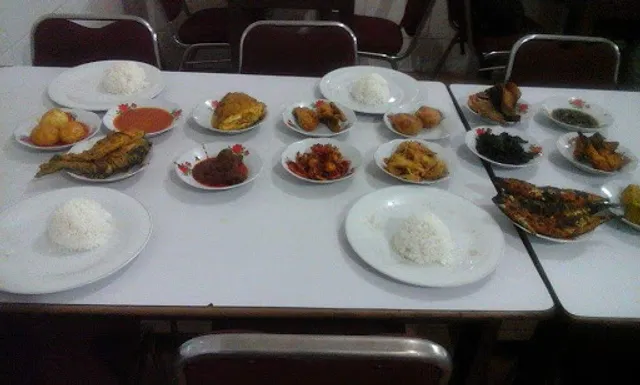 Rumah Makan Ampera