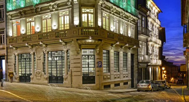 EMAJ Guimarães Boutique Hotel