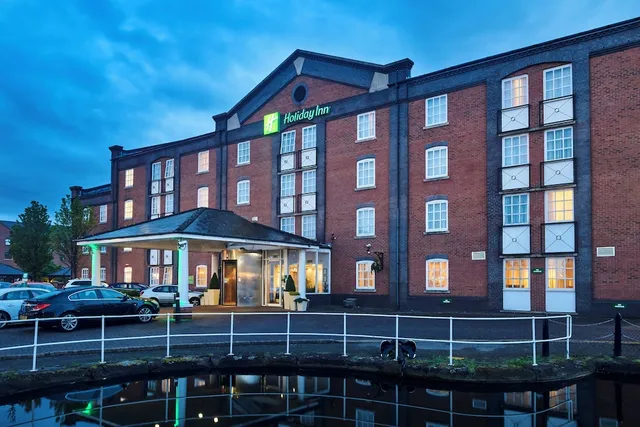 Holiday Inn Ellesmere Port - Cheshire Oaks by IHG