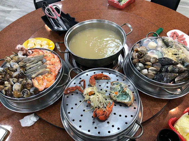 霸王海鮮塔台中軍福店