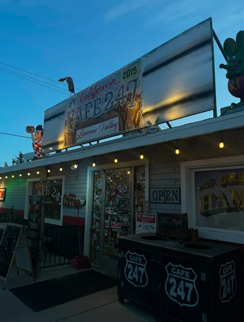 Cafe 247