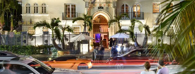 The Villa Casa Casuarina At The Former Versace Mansion