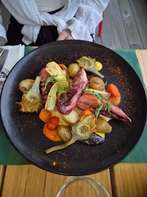 Sirène Beach 🏝 Restaurant bar-lounge