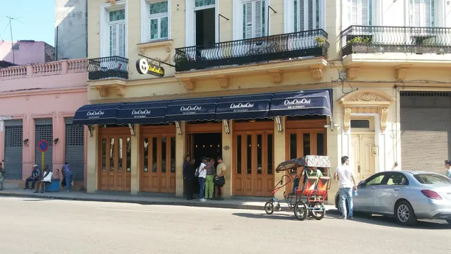 ChaChaChá Bar-Restaurante