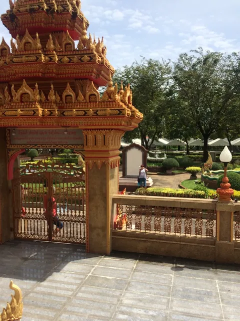 Chang Club Hotel and Pool Club