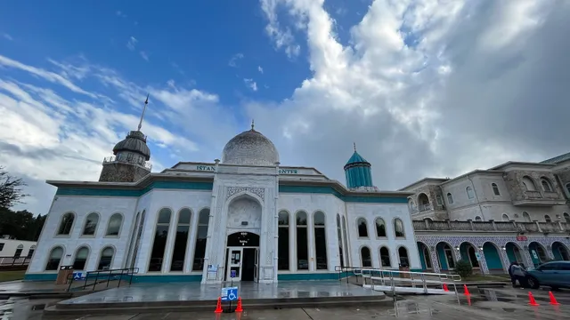 Raindrop Turkish House