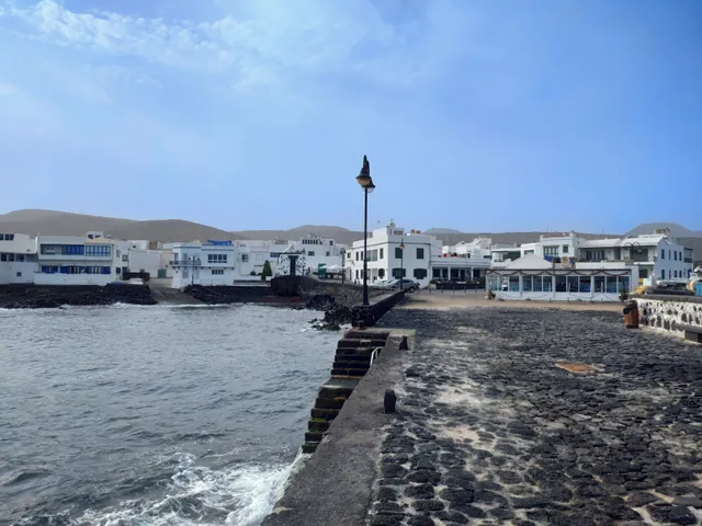 Apartamentos El Charcon