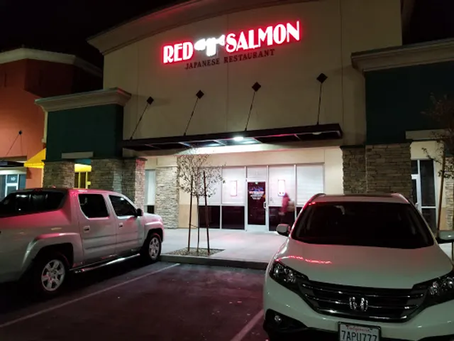 Red Salmon Japanese Restaurant