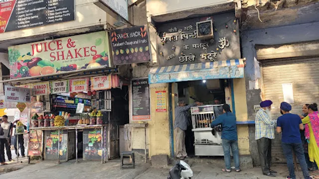 Rawal Pindi Ke Mashoor Chhole Bhature