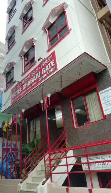 Hotel Shabari Gate