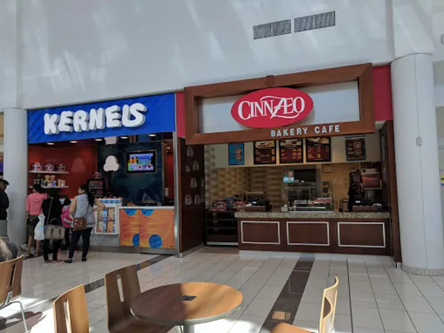 Cinnzeo Bakery Cafe