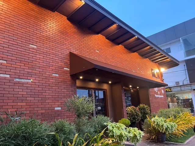 Bloo Peacock Sygnature Restaurant