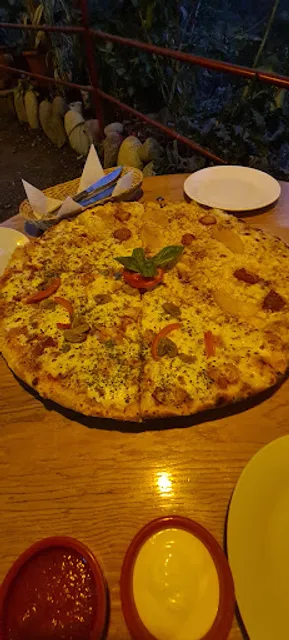 Mama Santusa Pizzeria