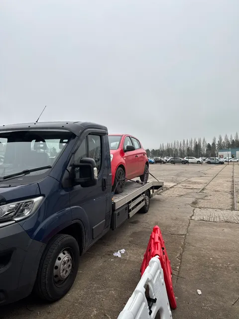 Copart Gloucester in Naas Ln, Quedgeley, Gloucester GL2 2BZ, United ...