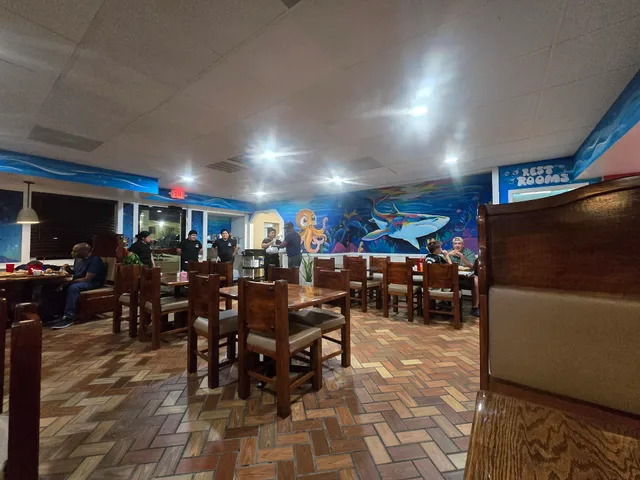 Daddy Shark Seafood & Steak House