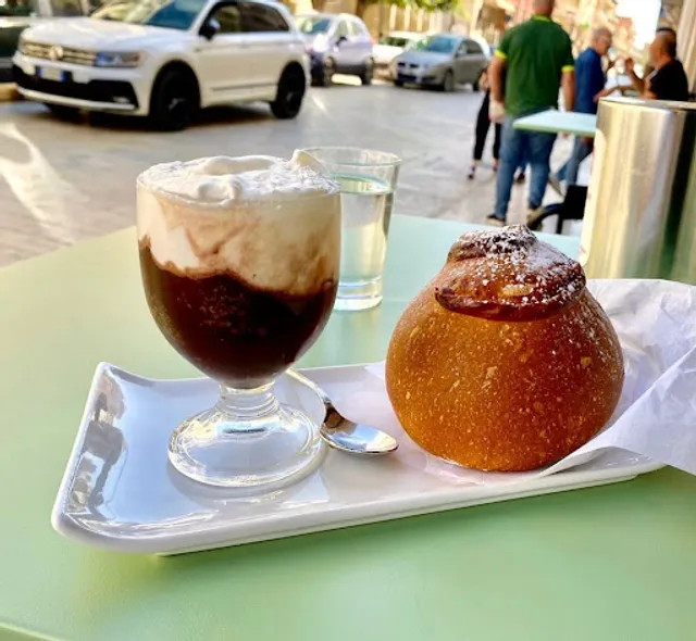 Bar Giovanni - Panna Caffè