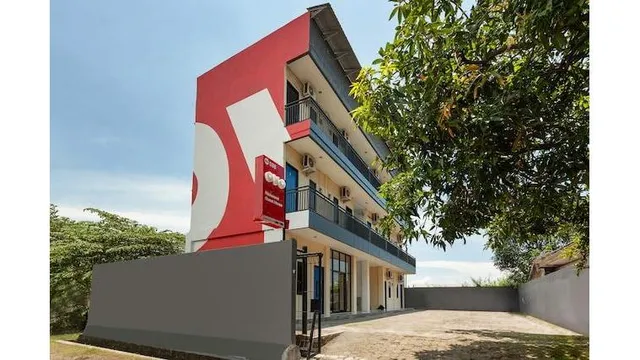 Super OYO 588 Richmond Guest House