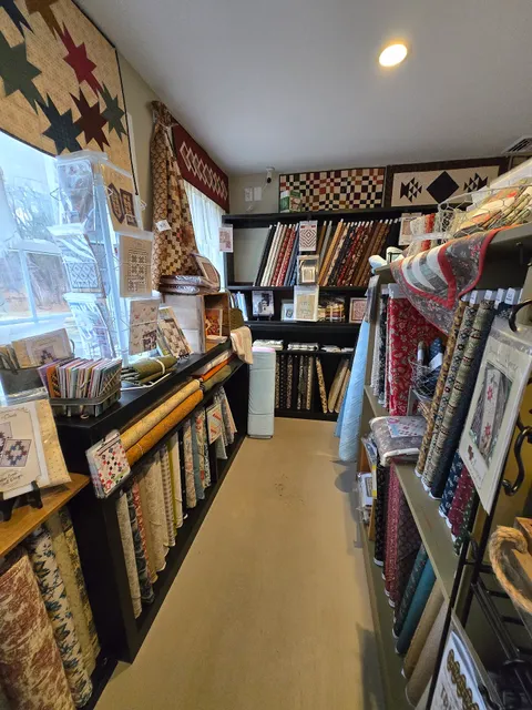 Primitive Quarters Quilt Shop