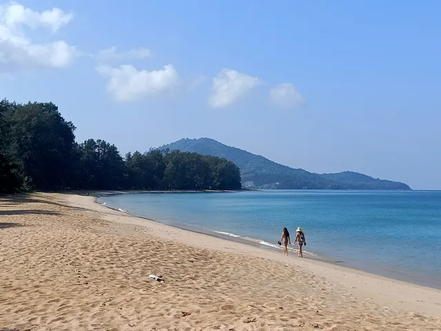 Nai Yang beach