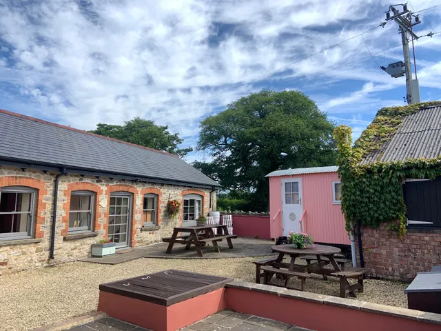 Duffryn Mawr Cottages