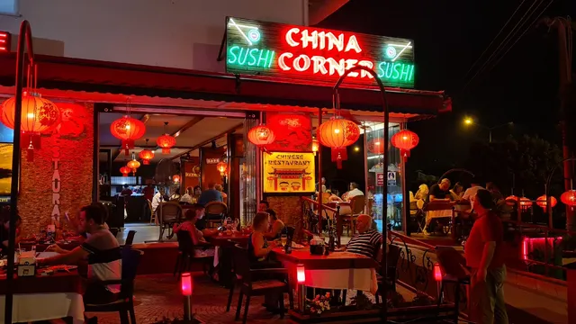 China Corner Restaurant &SUSHİ