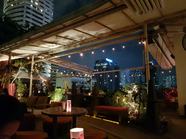 Nest Rooftop Lounge