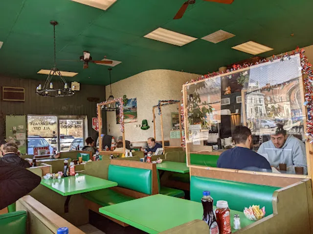 Tresca's Eating Place