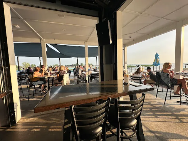 Cabana Blue Lakefront Sports Bar & Grill