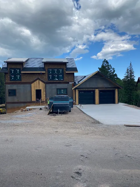 Misty Mountain Lodge