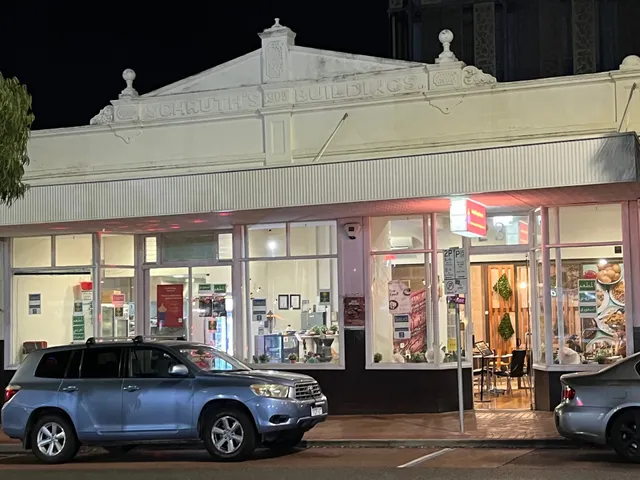 Oriental Breeze Restaurant (Halal Saudi and Middle Eastern cusine in Perth)