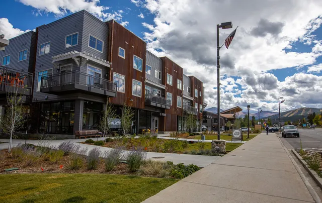 Visit Winter Park Lodging