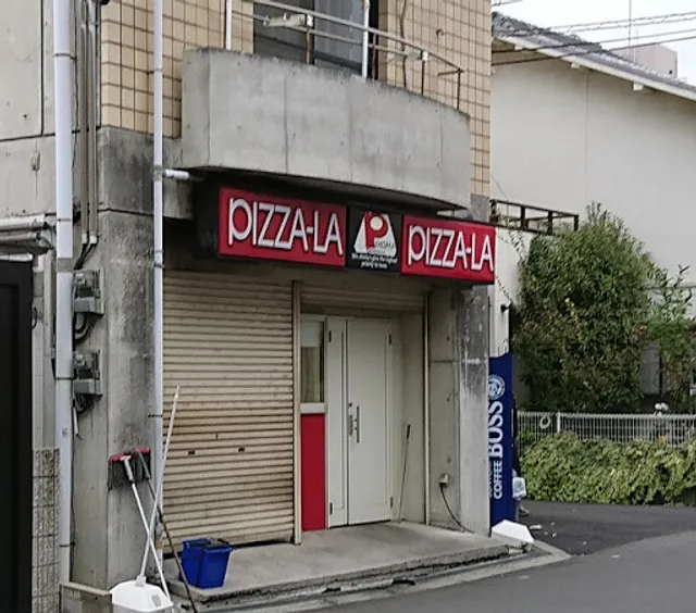 Pizza-La Shin-Ōsaka